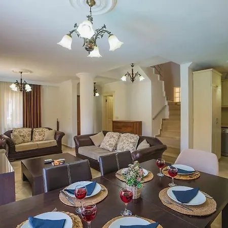 Calis'ta Denize Sifir 10 Kisilik Starfish 3 * Φετιγιέ